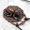 talisman scarabée cuivre dentelle bijou protection insecte