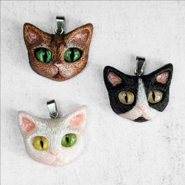 Pendentif chat réaliste fait-main artisanal mignon