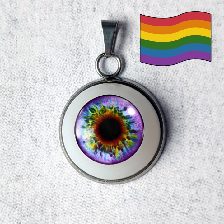 pendentif collier œil oeil yeux humain lgbt lgbtqia queer féministe gay