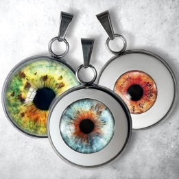 collier pendentif bijou œil humain oeil yeux creepy halloween