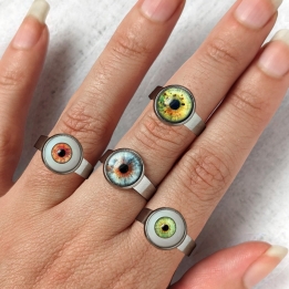Bague bijou œil humain œil oeil yeux creepy halloween marron noisette bleu vert