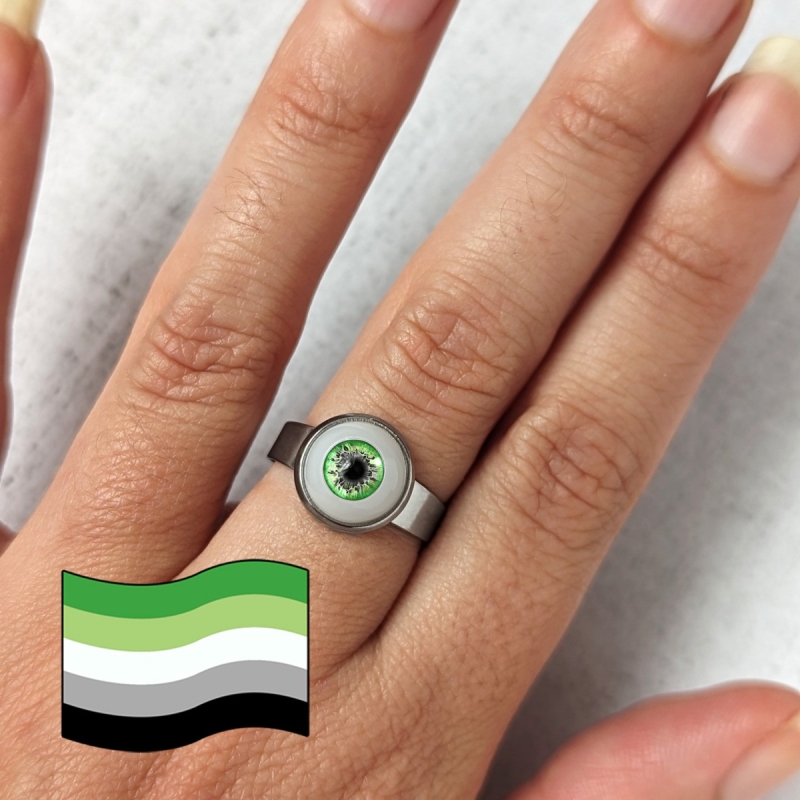 bague bijou œil oeil yeux humain lgbt lgbtqia queer féministe aromantique aromantic aro aroace