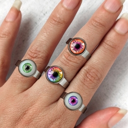 pendentif collier œil oeil yeux humain lgbt lgbtqia queer féministe gay