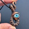 Tentacule alien oeil bleu