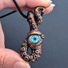 Tentacule alien oeil bleu