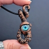 Tentacule alien oeil bleu