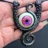 Double Tentacule alien oeil rouge bleu