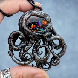 matriarche collier pieuvre biomech