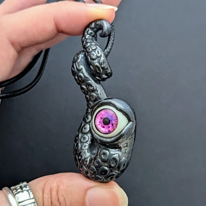 Tentacule alien oeil Violet