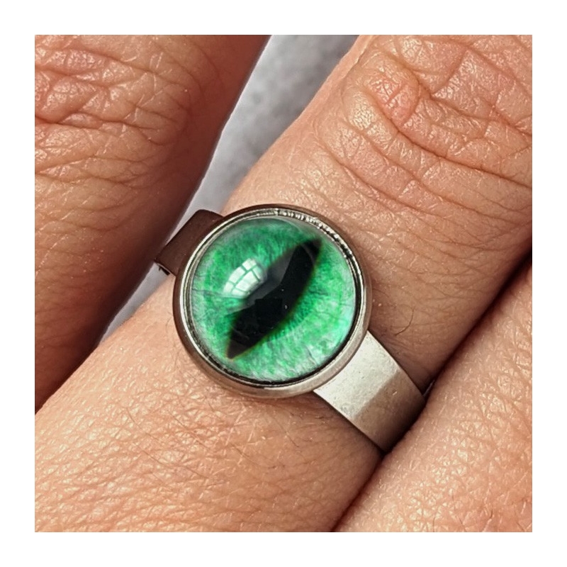 Bague oeil chat émeraude