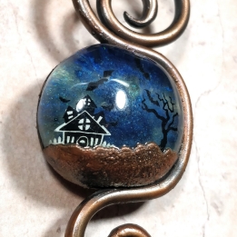 Pendentif  cuivre cabochon petit coin nature maison chauve-souris